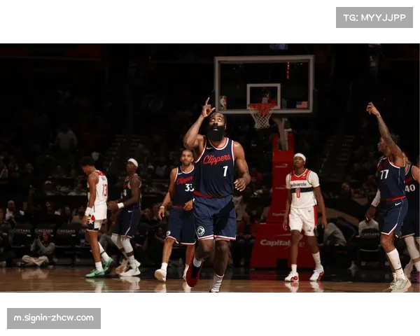 哈登12投6中砍20分13助攻正负值全队最高带队大胜展现控场实力